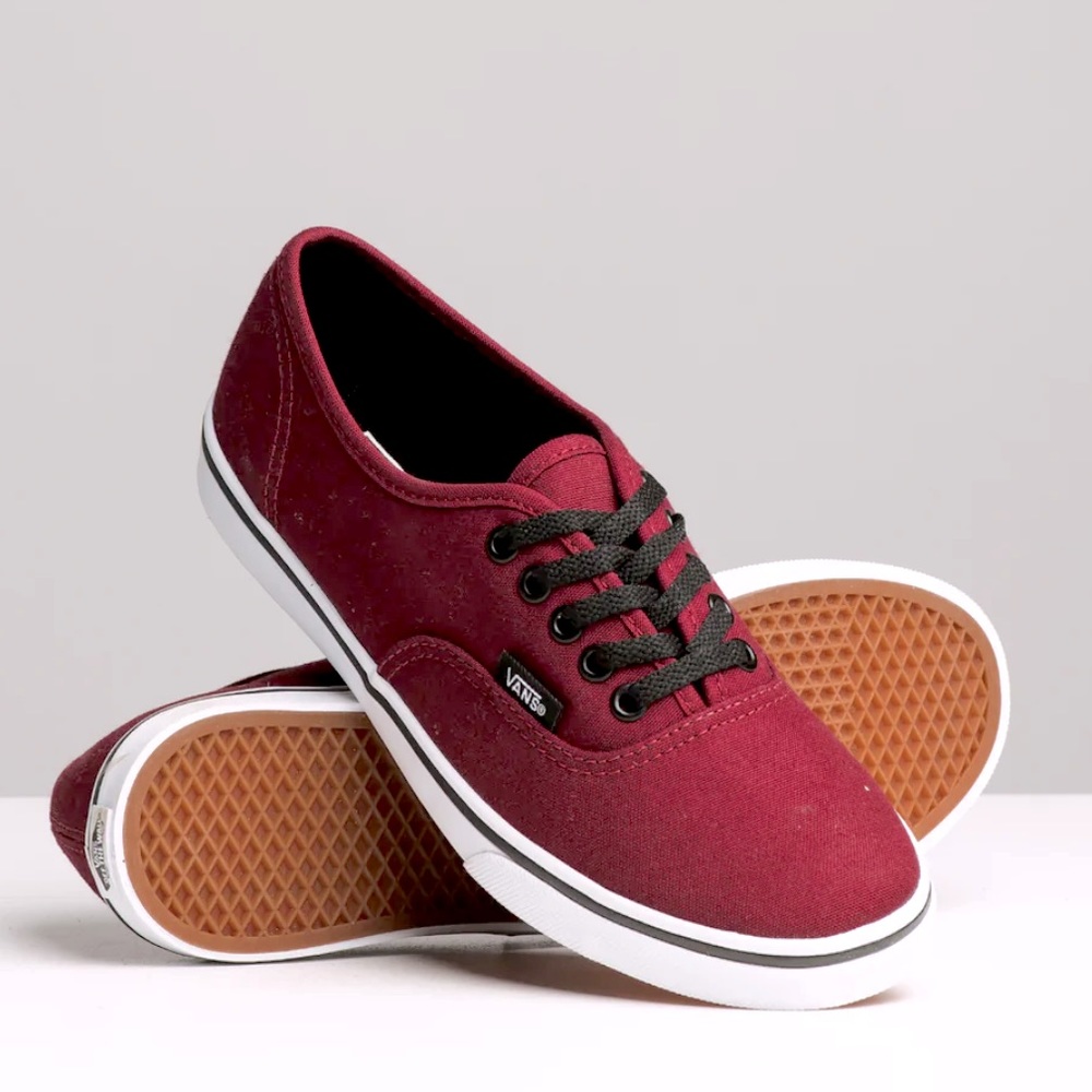 Burgundy Lo-pro vans 6